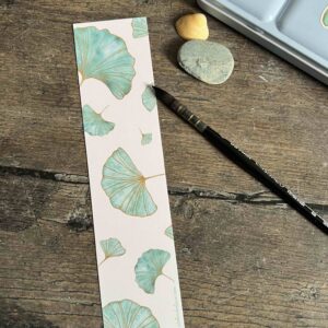 Marque-page Ginkgo, fond rose pâle