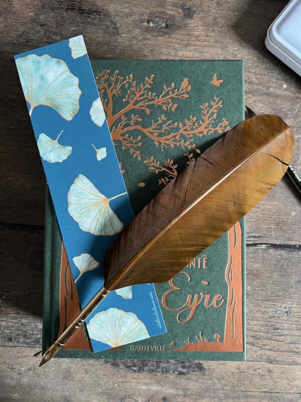 Marque page motif Ginkgo, fond bleu canard